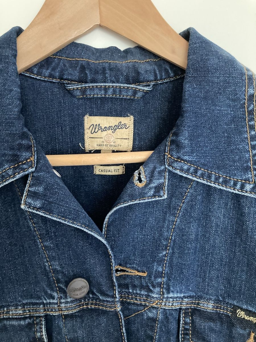 Giacche: Jeansjacke Wrangler Grösse M/L – Usato da Sempach venduto da Pablonsky 1