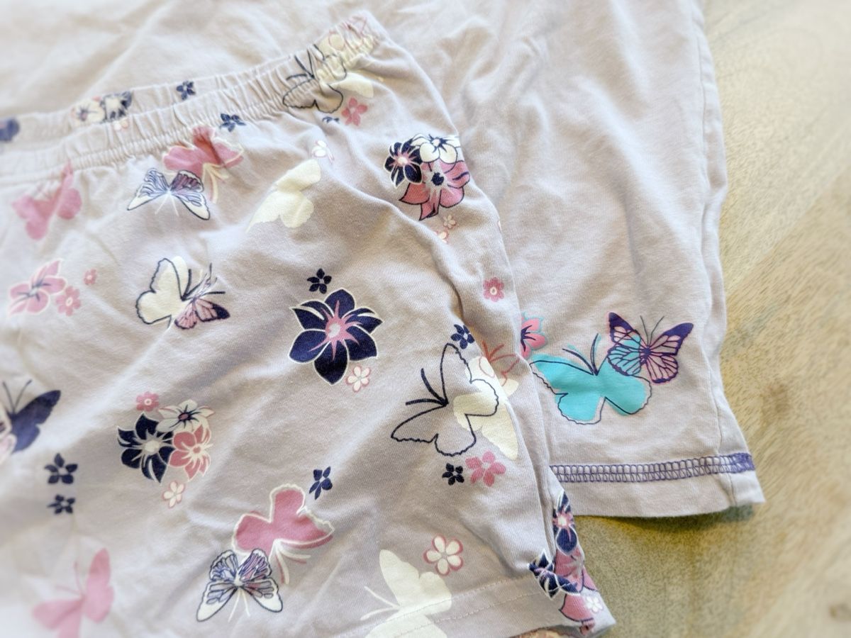 Negligees & Pigiami: Kurzarm Pijama 3-teilig, Gr. 44 – Usato da Eggenwil venduto da Lissi82 1