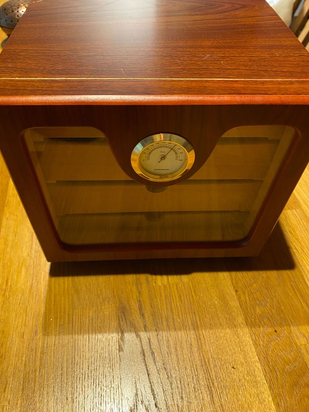 Humidor per sigari: Humidor mit alte Zigarren – Usato da Bösingen venduto da Trigusik 1