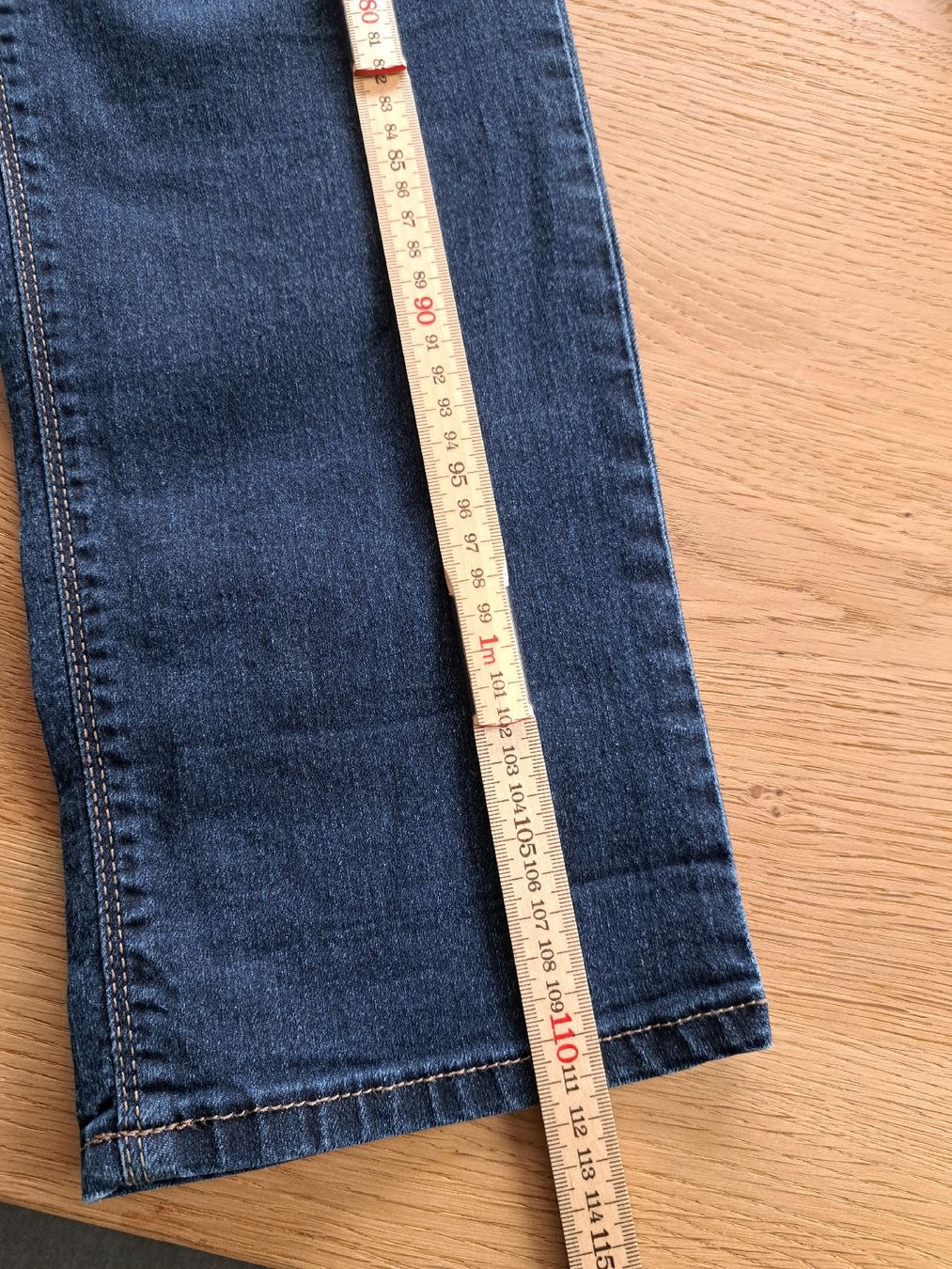 Jeans: neue Jeans gr.42 – Nuovo (secondo la descrizione) da Ebnat-Kappel venduto da Zurk 4