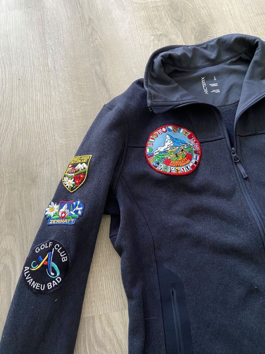 Arcteryx Jacken: arc'teryx cardigan Taille L-M – Gebraucht aus Montreux von Perledor 5