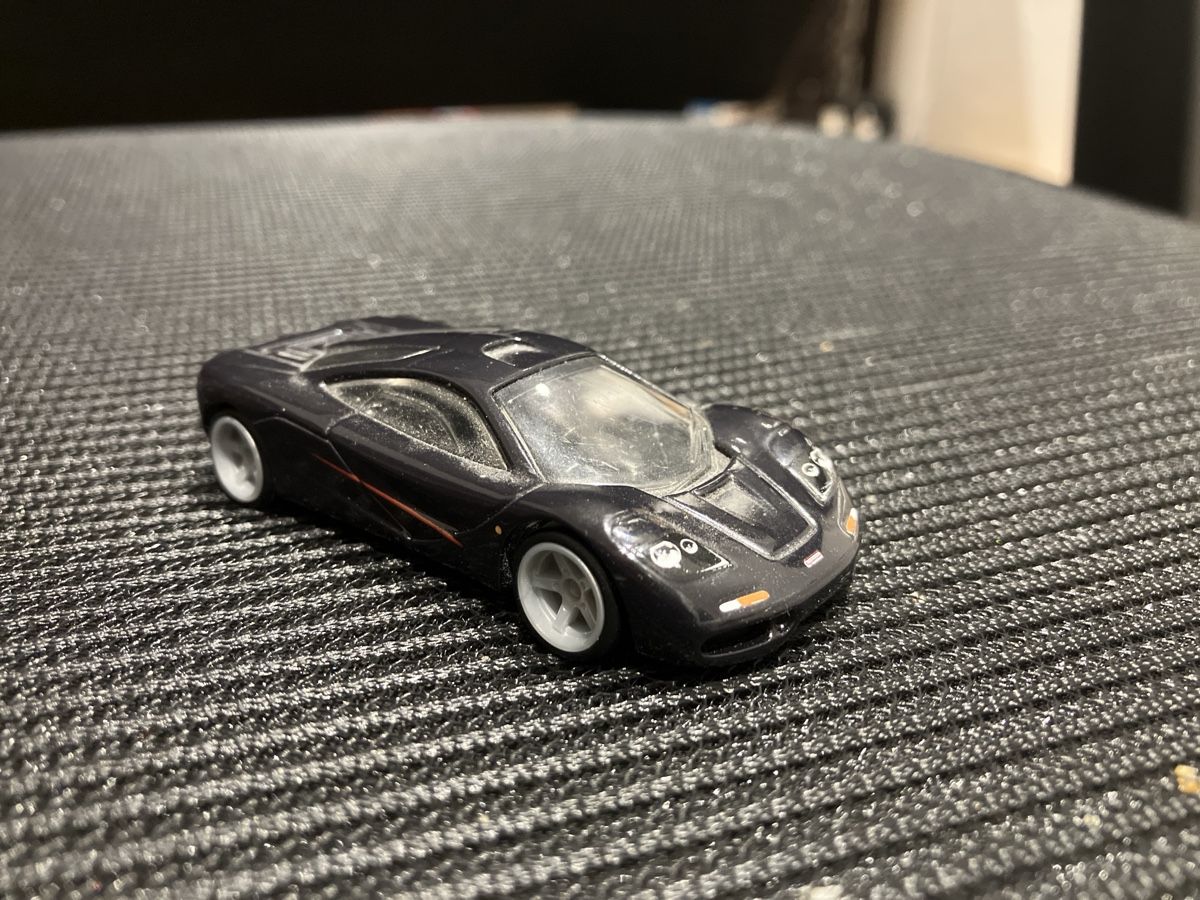 Hot Wheels Modellini d'auto: Hotwheels premium McLaren F1 – Usato da Luzern venduto da tra_t8h7