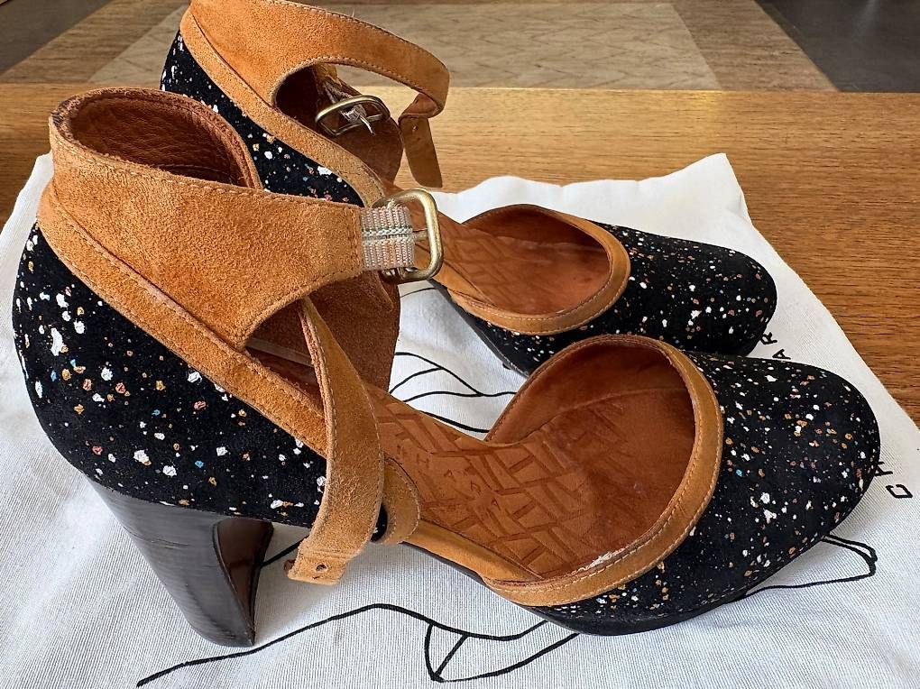 Scarpe da donna: Scarpe Chie Mihara 37 1/2 – Usato da Cademario venduto da Grudilo