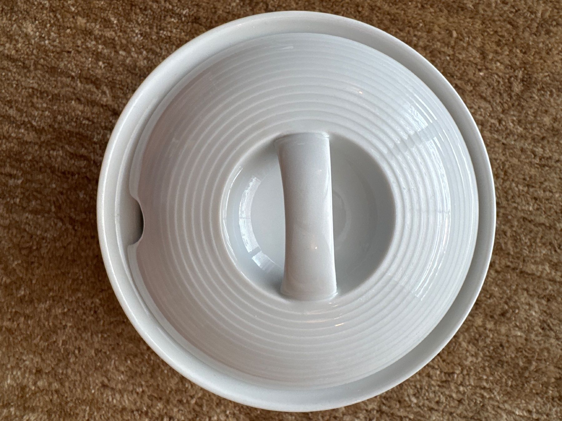 Thomas Zuccheriere: Thomas Trend -   Zuckerdose mit Deckel , Weiss – Usato da Aarau venduto da Anini 2