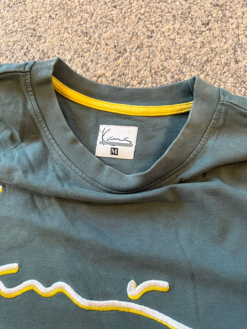 T-shirt: T-Shirt Karl Kani Grösse M – Usato da Würenlos venduto da getskill 2