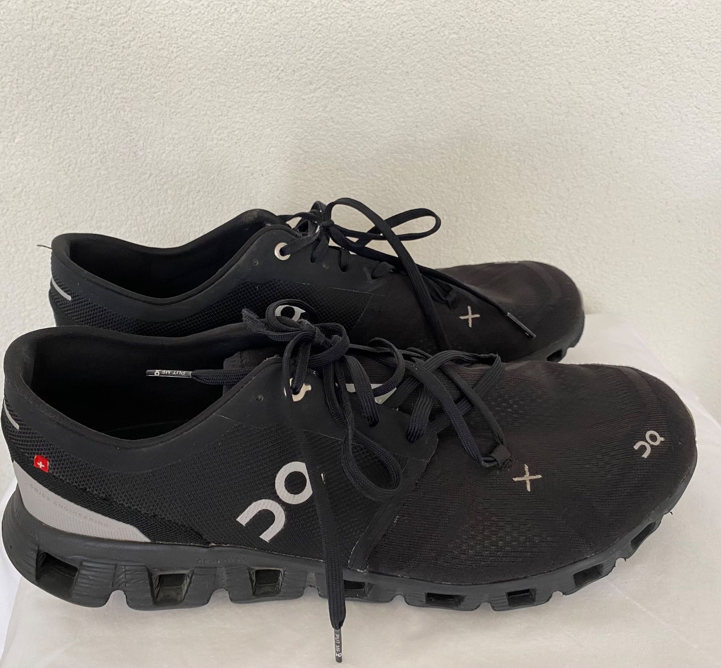 Scarpe da uomo: ON CLOUD X 3 – Usato da Zürich venduto da Fashionparade