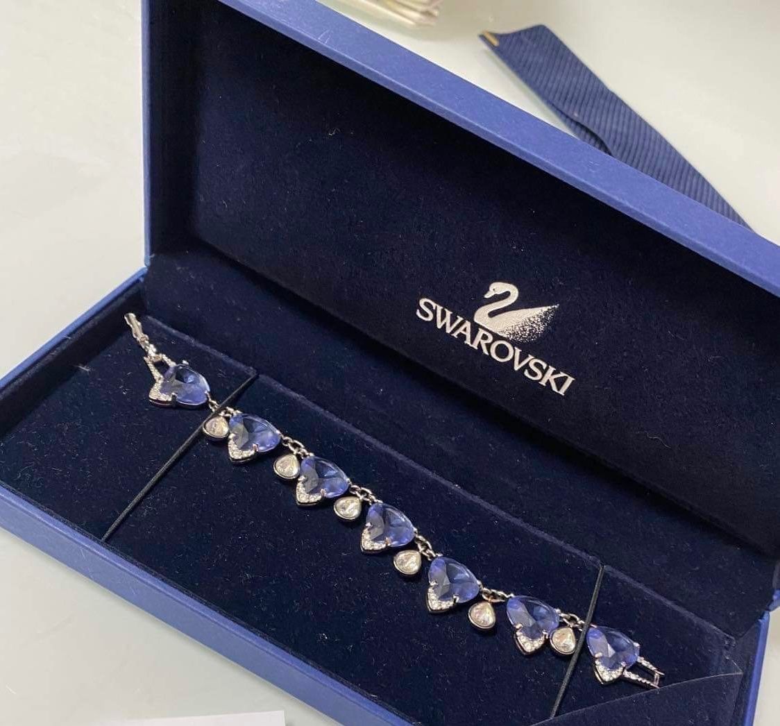 Swarovski Sonstiger Schmuck: Wunderschöne set schwaroski     Armband und Ohrringe – Gebraucht aus chur von merygori