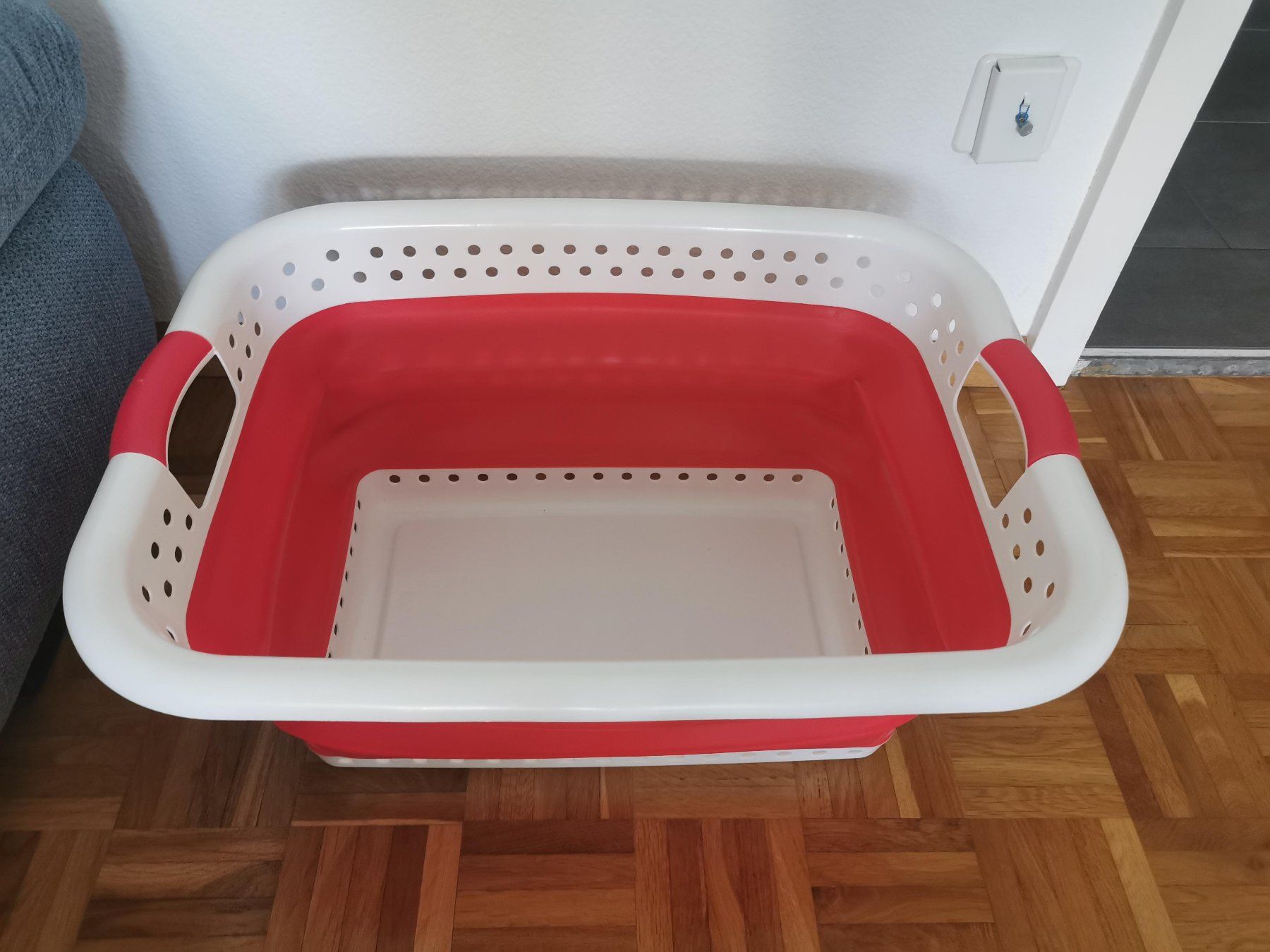 Paniers à linge: Wäaschekorb – D'occasion à Birsfelden par mel_ndx7