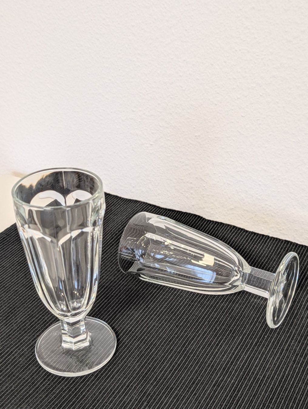 Bicchieri: Eiskaffeegläser Trinkgläser Set, vintage – Usato da Zürich venduto da Good_old_days 1