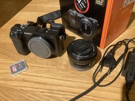 Sony Alpha 6400 Kamera inkl. Objektiv 16-50 mm 24.20 Mpx APS