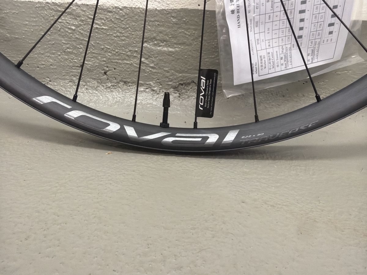 Sonstiges Fahrzeugzubehör: Roval Traverse 29 68 – Neu (gemäss Beschreibung) aus Wilderswil von bikeboxoutlet 1