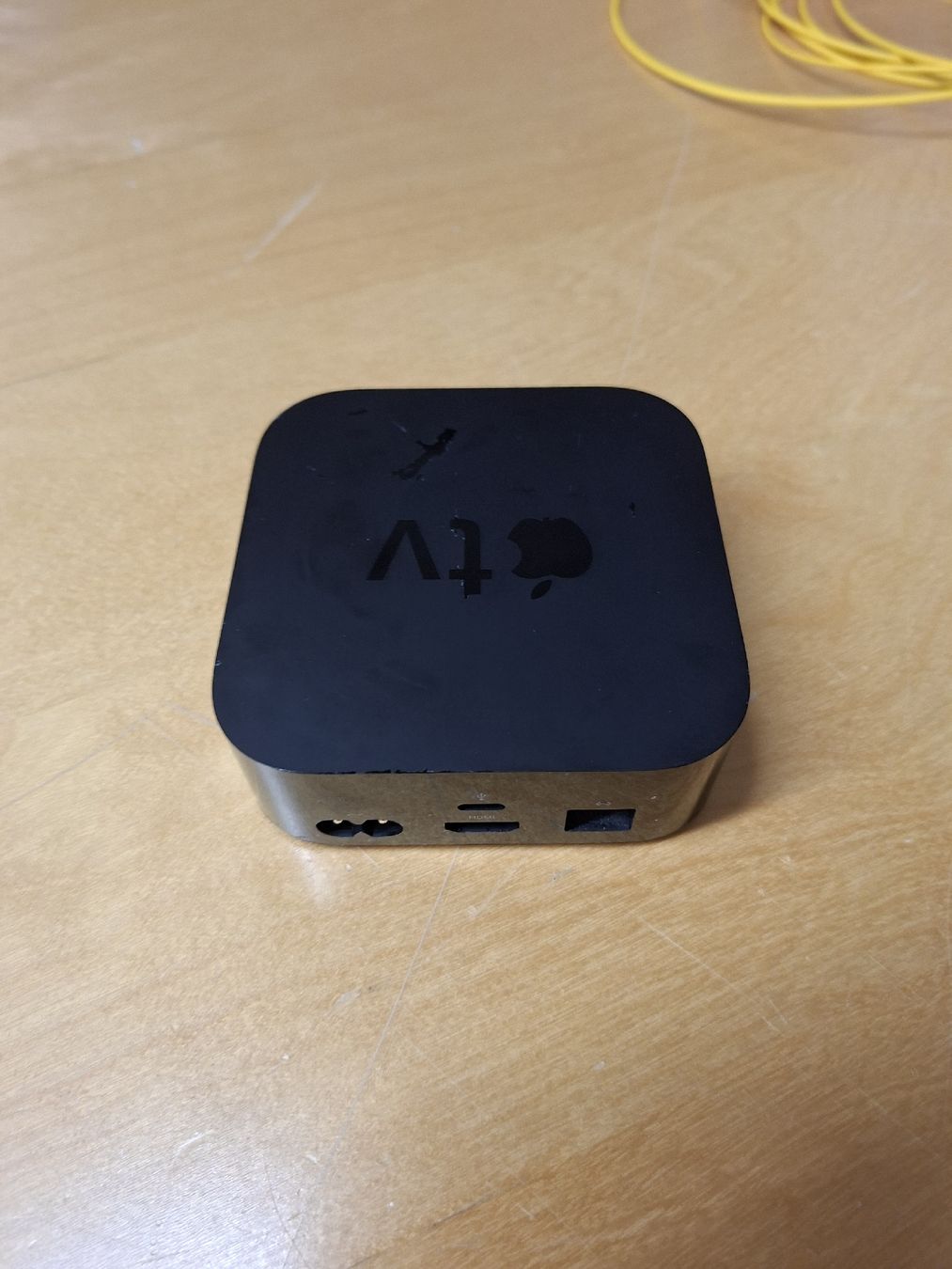 Apple Systèmes audio & multimédias: Apple TV FULLHD 4. Generation Benutzt – D'occasion à Vaduz par vestra 4