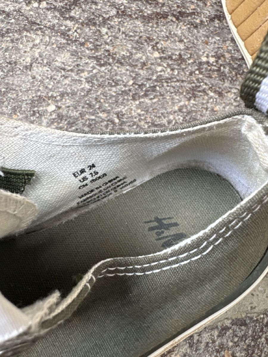 H&M Schuhe für Jungen: Kinderschuhe Gr. 24 H&M – Gebraucht aus Werdenberg von shr_q826 2