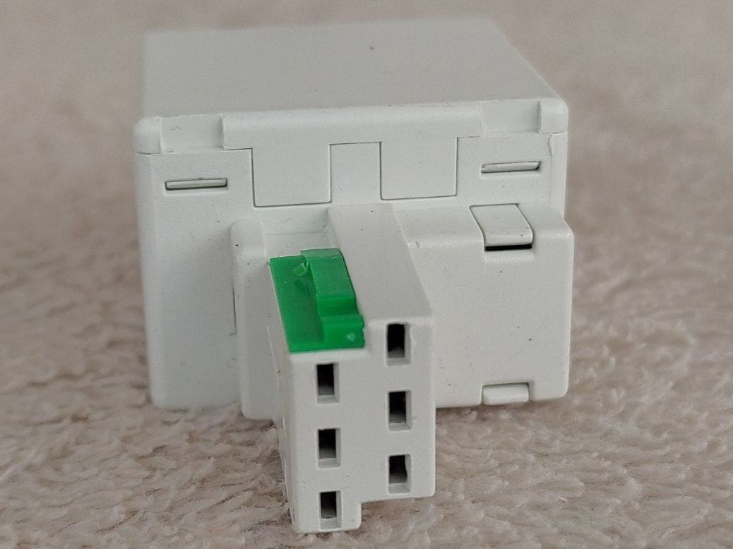 Unità & Adattatore: TT83 Adapter 4-Polig – Nuovo (secondo la descrizione) da Strengelbach venduto da Phorensic_30 2