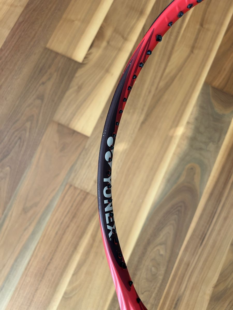 Yonex Racchette: Yonex VCore 98 2019 Tennisschläger  – Usato da Niederwil SG venduto da AdiBod 2