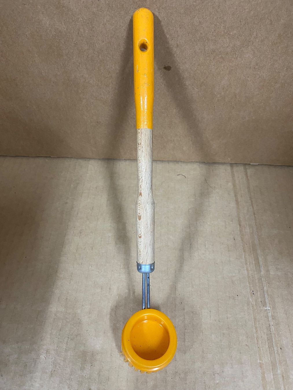 Altro per la casa: Spülbürste mit Plastikborsten – Usato da Eschlikon TG venduto da ArtRec 1