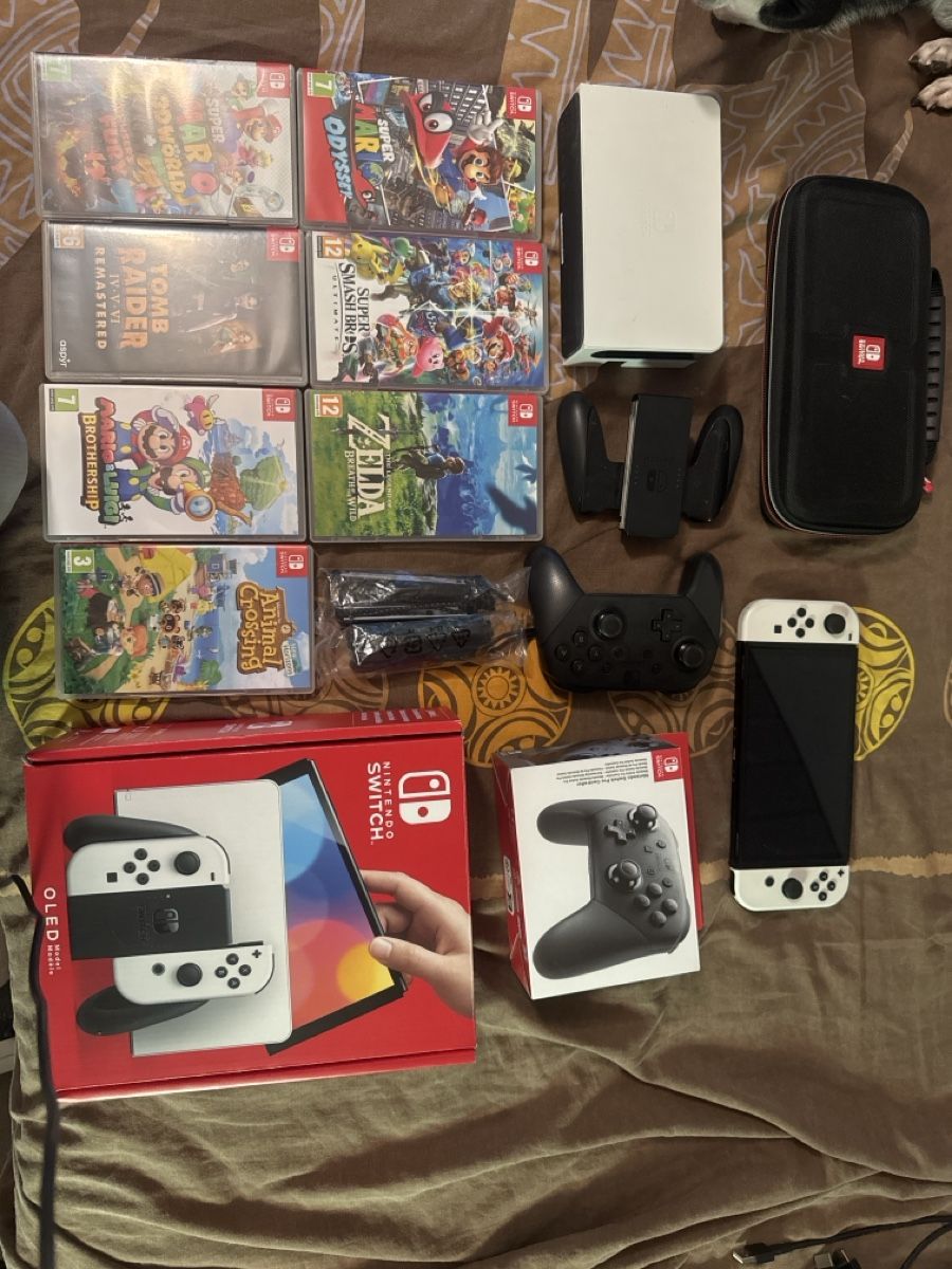Nintendo Console: Nintendo switch oled + 7 jeux + manette pro + pochette  – Nuovo (secondo la descrizione) da Saillon venduto da luc_j52z