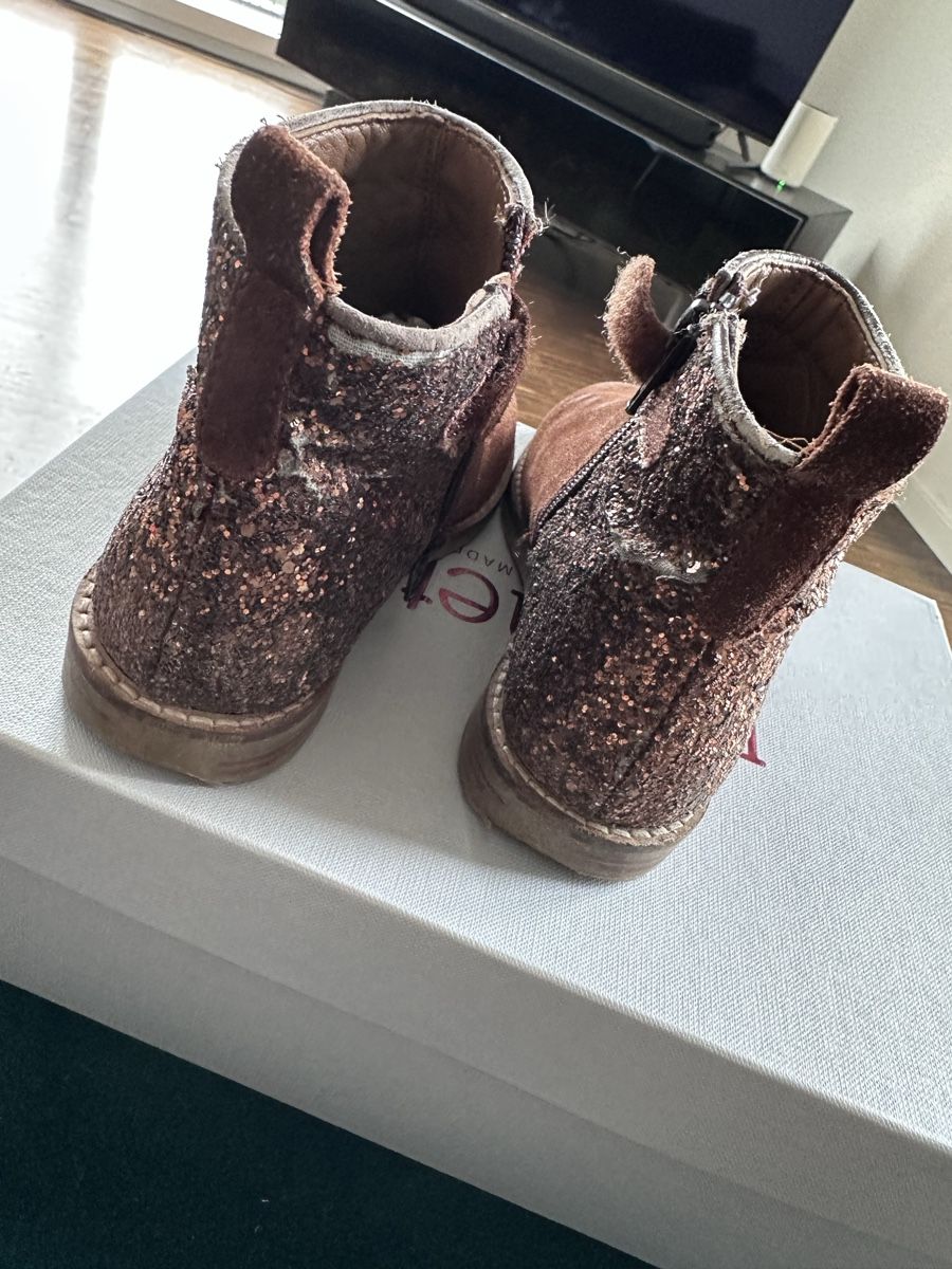 Scarpe per ragazze: Cyrillis Paris Leather boots 30 – Usato da Zürich venduto da Heisenberg27 1