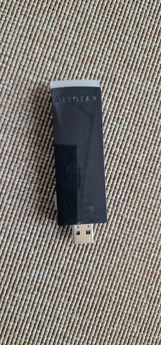 Unità & Adattatore: Netgear wnda4100 dual band usb adapter – Usato da Gerlafingen venduto da dulifuli