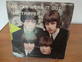 THE BEATLES - DAY TRIPPER