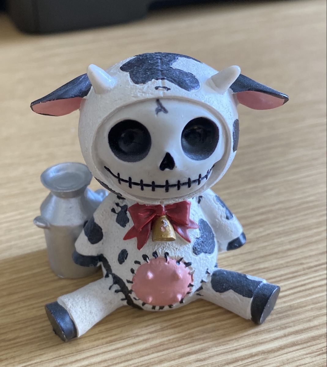 Statuette: Kuh Cute-Horror-Style – Nuovo (secondo la descrizione) da Zürich venduto da Ethno1