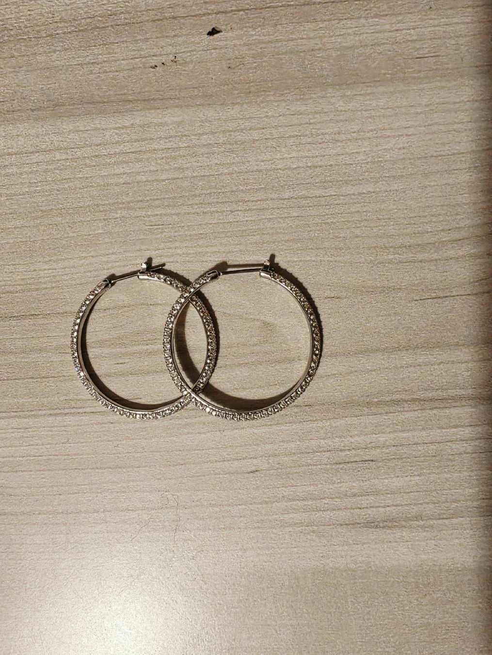 Swarovski Orecchini pendenti & Orecchini a lobo: Swarovski créoles  – Nuovo (secondo la descrizione) da Meyrin venduto da Maribel81 1