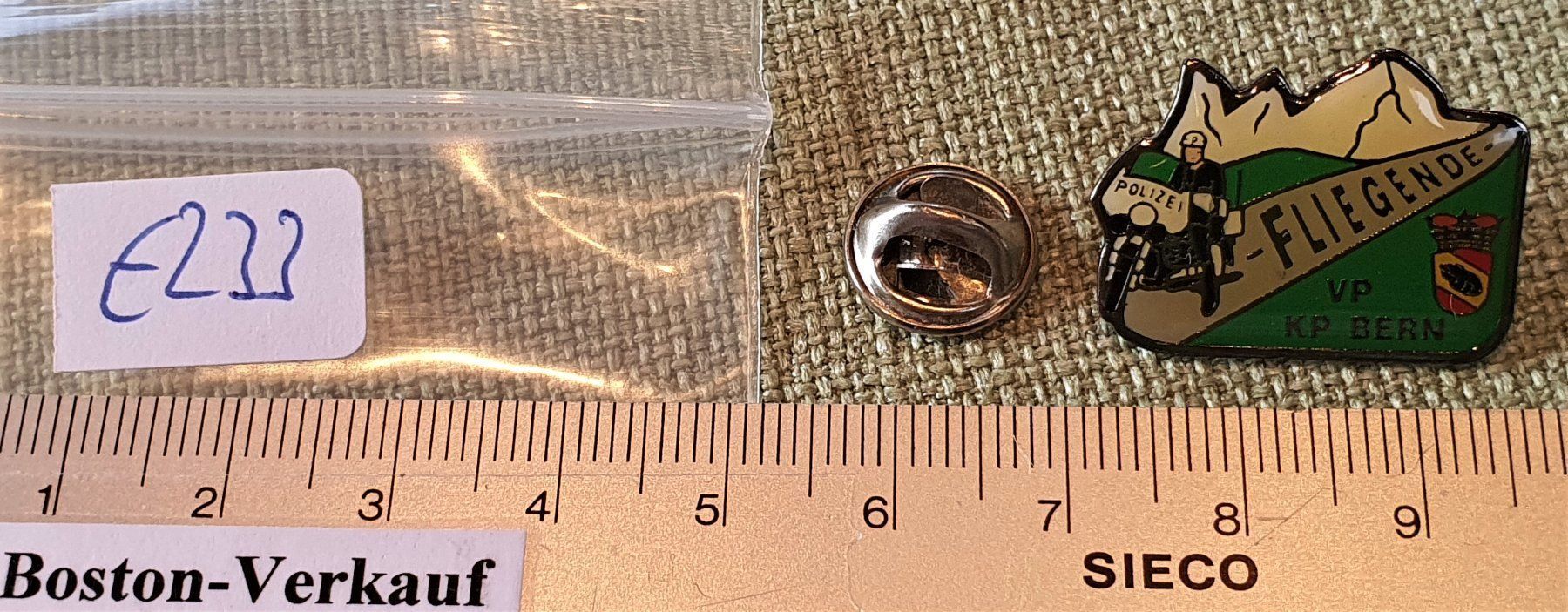 Spille: E233 - Pin Fliegende Polizei VP KP Bern – Usato da Reinach BL venduto da Boston-Verkauf 2