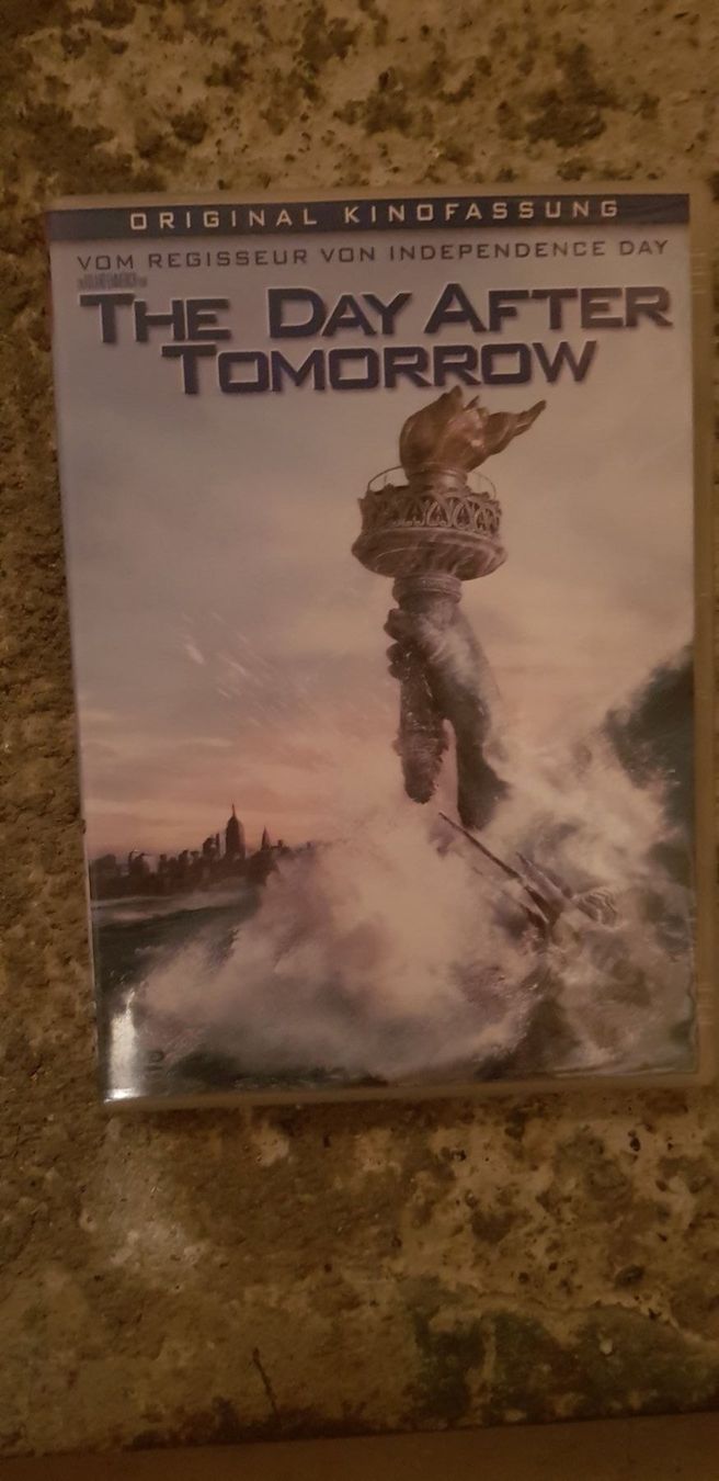Tutti i DVDs: DVD/FILME, Day after Tomorrow – Usato da Reichenbach im Kandertal venduto da alain1