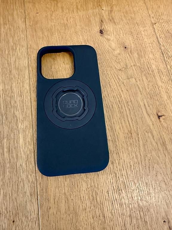 Quad Lock Covers & Schutzfolien: Quadlock Hülle iPhone 15 Pro NEU – Gebraucht aus Unterkulm von X___X