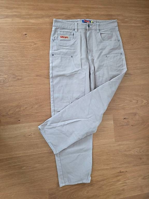 Pantalons: empyre hose – D'occasion à Winterthur par Weihong