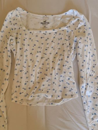 Hollister Top