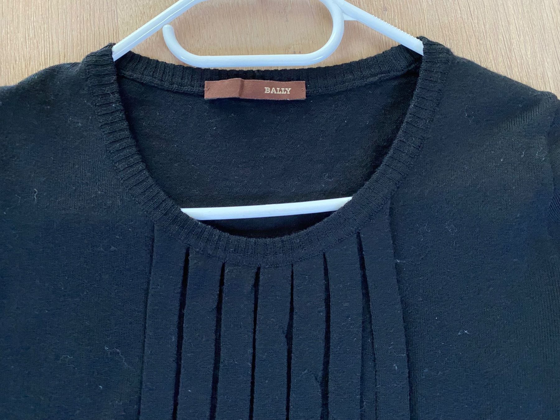 Bally Pullover & Sweatshirts: Neuwertiger schwarzer Bally Pullover Grösse 36 – Gebraucht aus Winkel von Flyhy2020 3