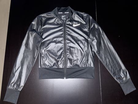 Nike Running Jacke Damen XS, schwarz, Neuwertig!