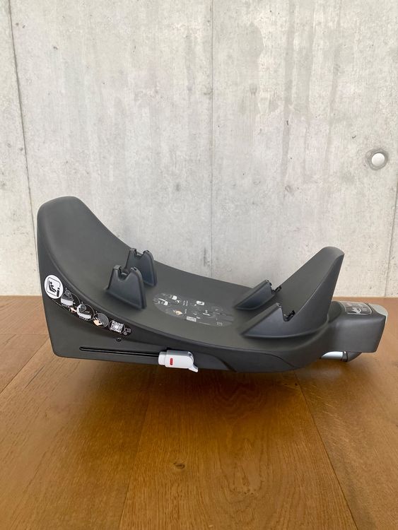 Cybex Base Z One i-size Station für Babyschale (Gebraucht) in Kallern ...