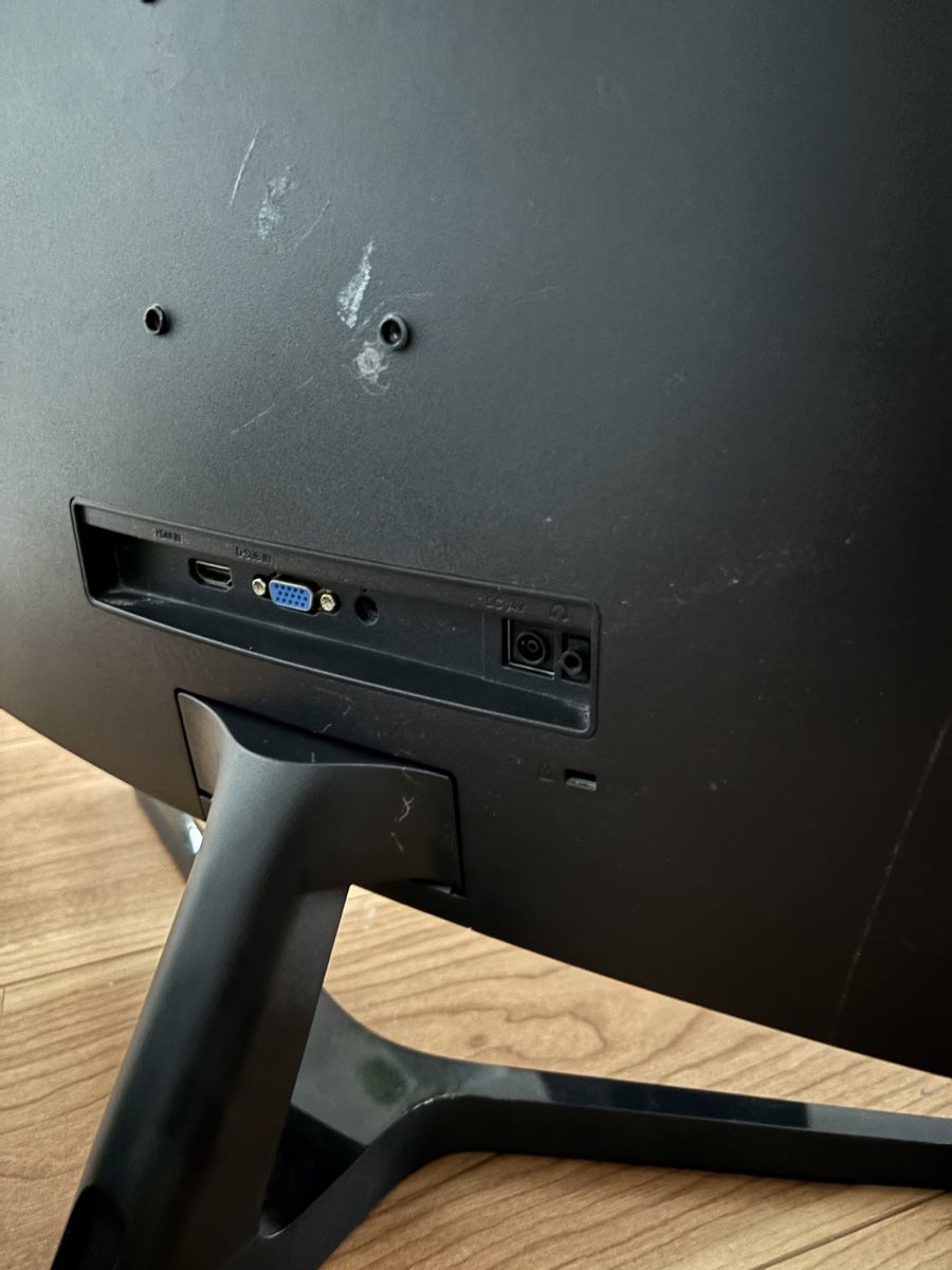 Samsung Monitor: Samsung Monitor – Usato da Sirnach venduto da Fynpal 1