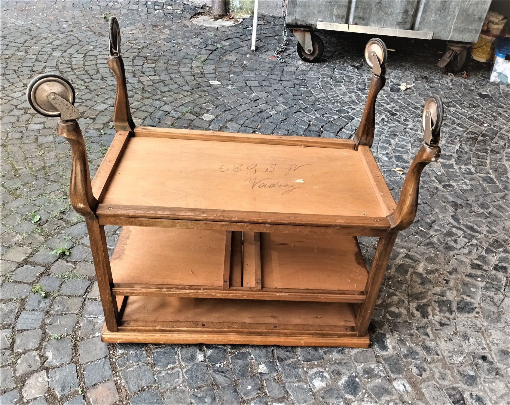Carrelli di servizio: Pago Vintage Servierwagen - Servierboy – Usato da Vaduz venduto da Bergtiger 5