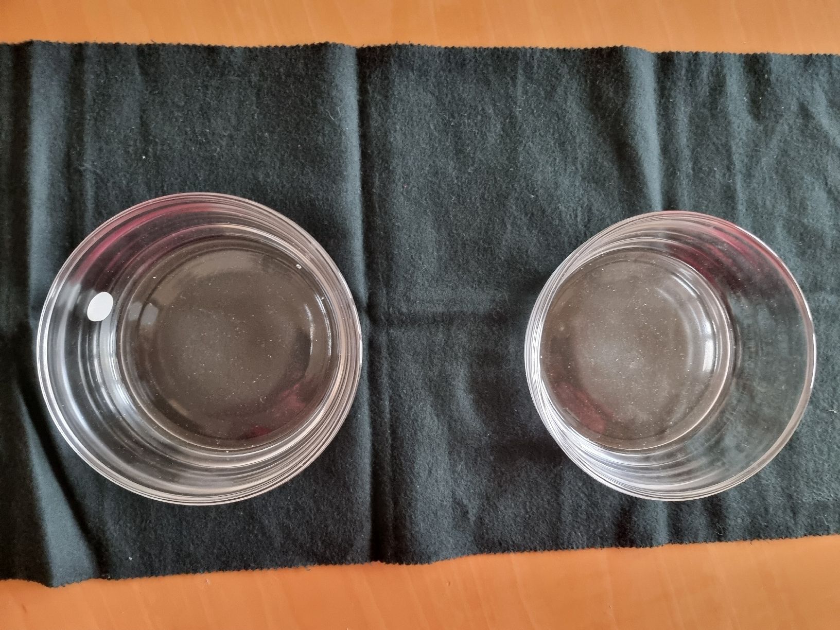 Schalen: 2 Stück Sarner Christal Schüsseli neu – Neu und originalverpackt aus Uetendorf von .Eidgenosse. 1