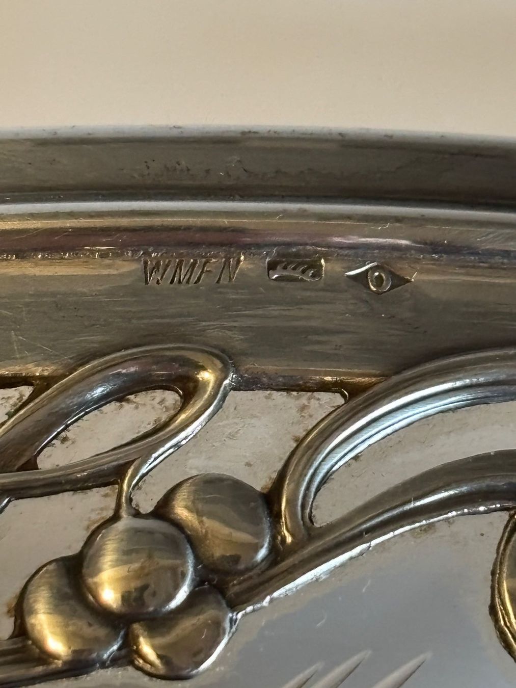 WMF Ciotole: Alte Jugendstil Schale von Wmf Designklassiker – Usato da rotkreuz venduto da baudisch 6