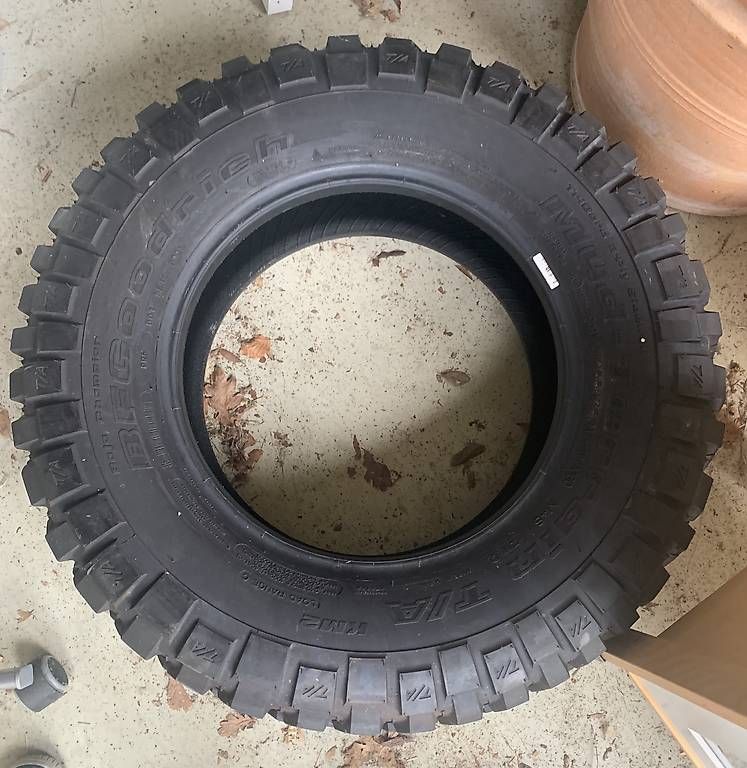 Altro in Scrittura & Disegno: Bf goodrich mud terrain 255/75r17 – Usato da Bioggio venduto da ant_mt7r