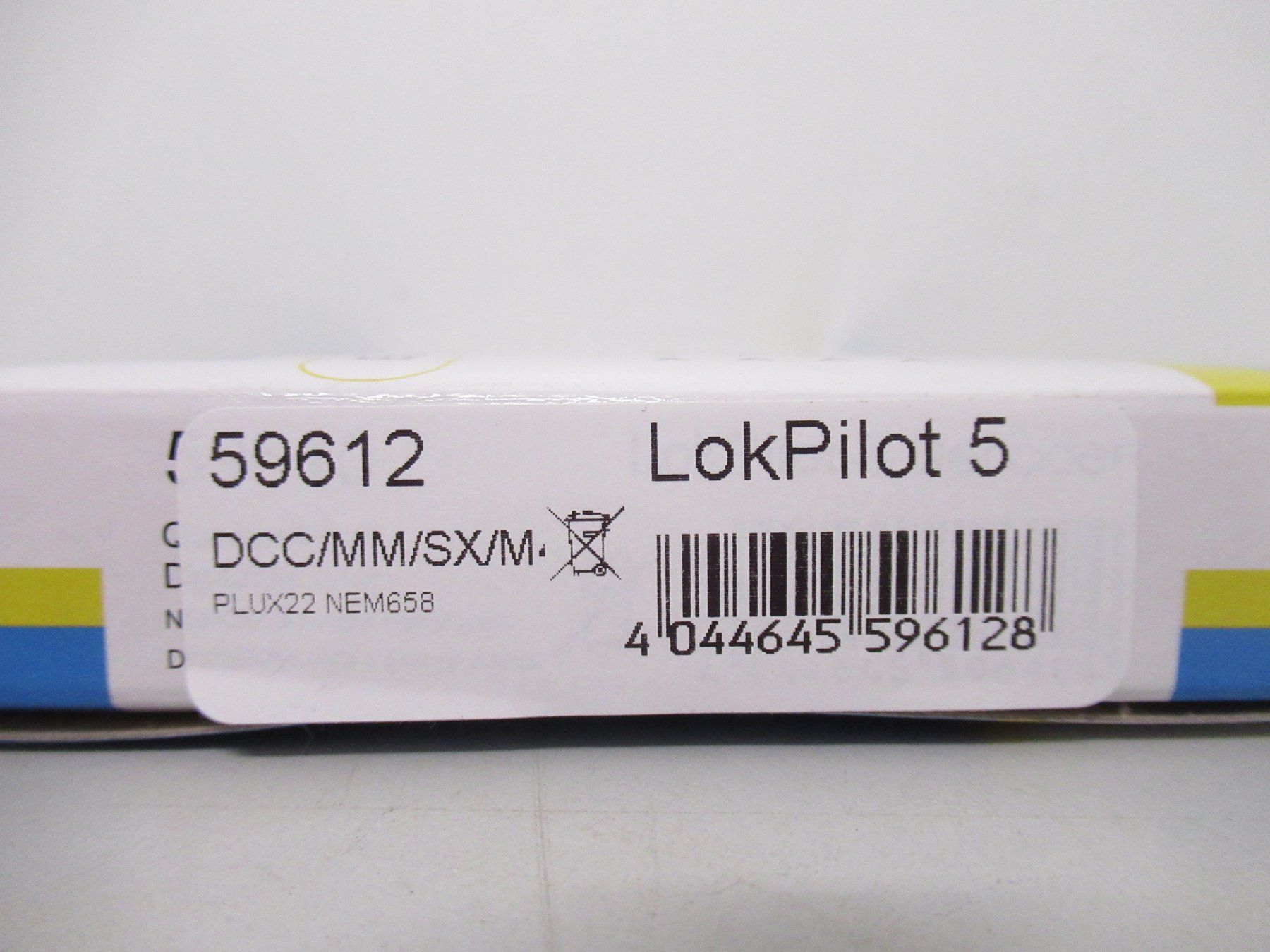 Esu Modellini di ferrovie: ESU 59612 DecoderLokPilot 5 DCC/MM/SX/M4, PLUX22 NEM658 – Nuovo e nell'imballaggio originale da Basel venduto da mhmarken 1