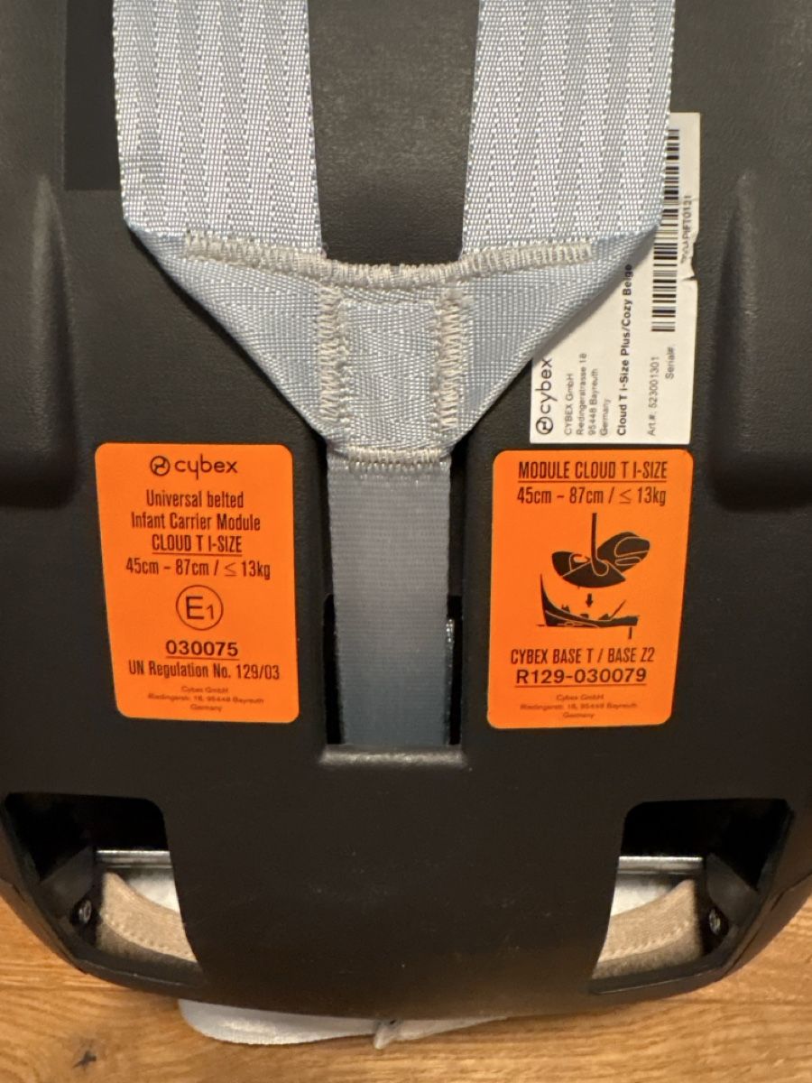 Cybex Sièges auto: Cybex Babyschale Cloud T i-Size – D'occasion à Zürich par chocolate8 2
