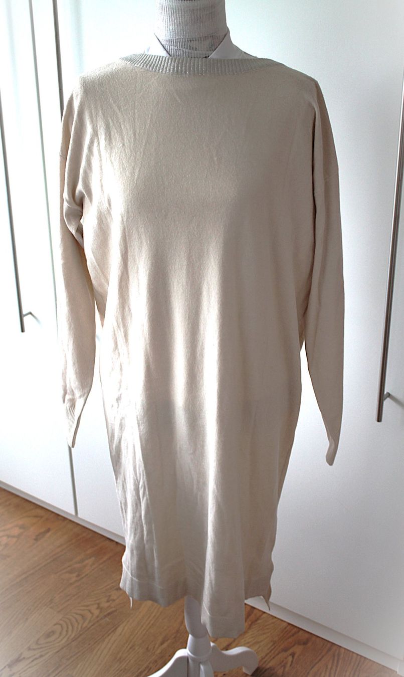 Maglioni & Felpe: Lässiger Pullover mit coolem Rückenteil / Masche / Glitzer – Nuovo (secondo la descrizione) da Hüttwilen venduto da pinti55 3