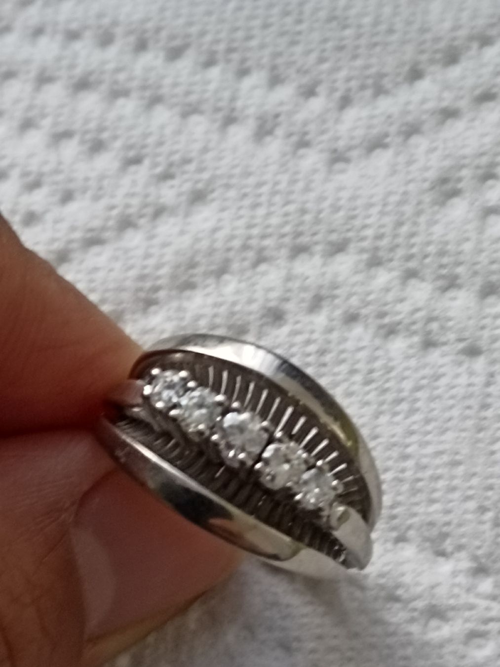 Ringe: weiss Gold 18k Ring mit 5 Diamanten. – Neu (gemäss Beschreibung) aus Zürich von Menyar1982 3