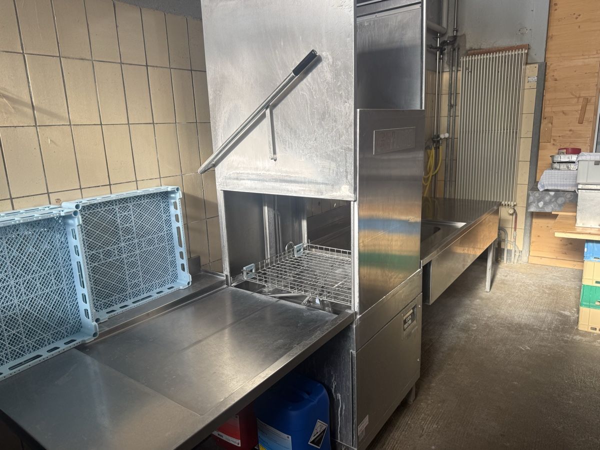 Lavastoviglie: Industrielle Geschirrwaschstrasse GEHRIG Gastro – Usato da Bätterkinden venduto da rip2000 1
