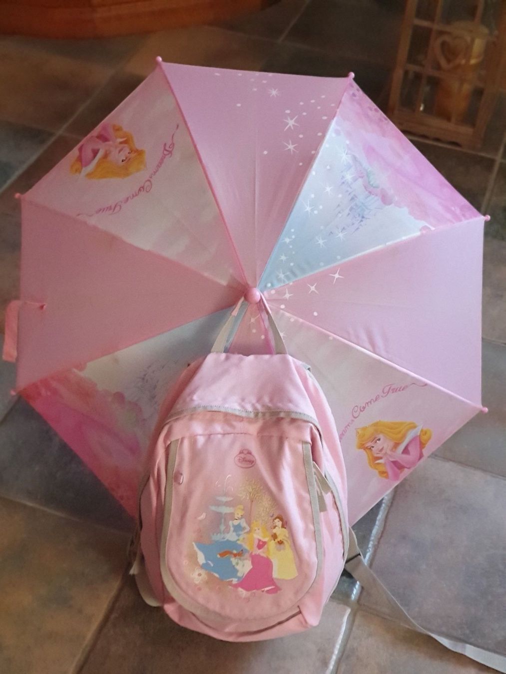Disney Borse & Zaini: Disney Rucksack + Regenschirm – Usato da Staffelbach venduto da anit77