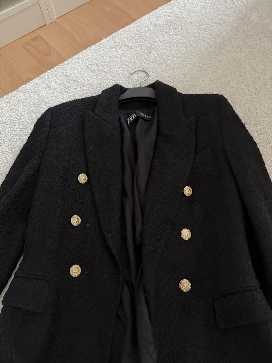 Zara Giacche: Zara Bouclé Blazer, Schwarz – Nuovo e nell'imballaggio originale da Alpnach Dorf venduto da beauty87