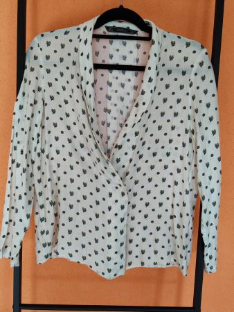Zara-Bluse mit Schalkragen