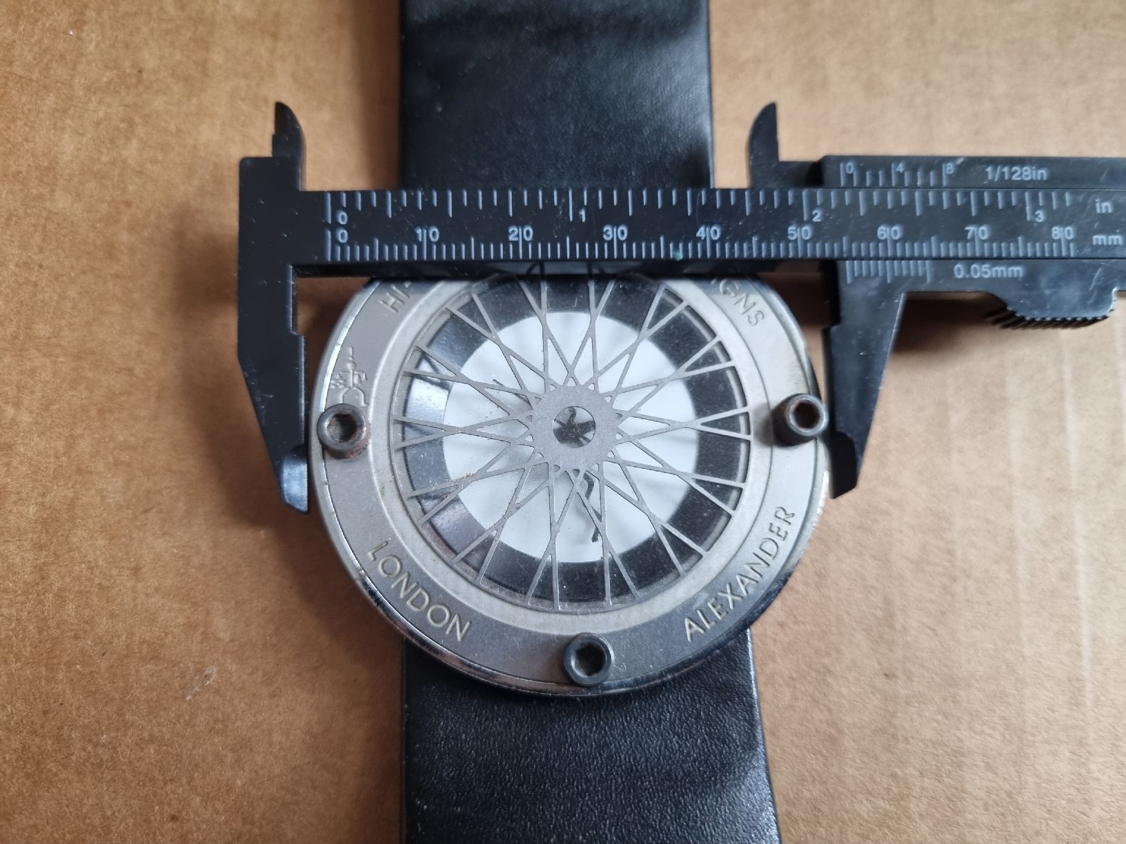 Orologi: HI-TEK DESIGNS ALEXANDER LONDON  – Usato da Schaffhausen venduto da Leveron13 2