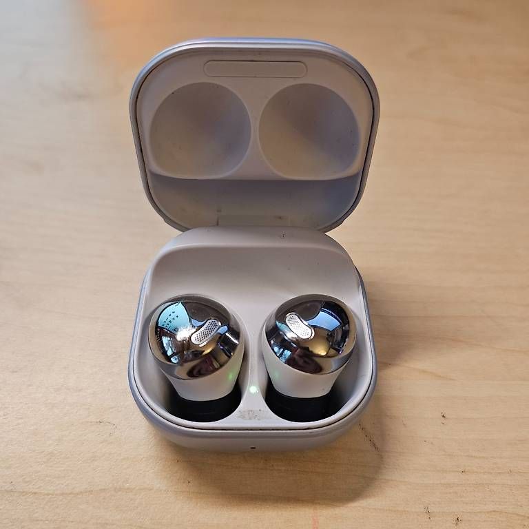 Samsung Cuffie: Galaxy Buds Pro - Argent – Usato da Bramois venduto da Laurine 2