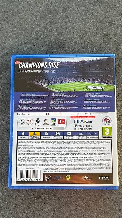 Giochi: FIFA 19 PS4 Originalhülle Disc – Usato da Schwerzenbach venduto da RustyZ 1